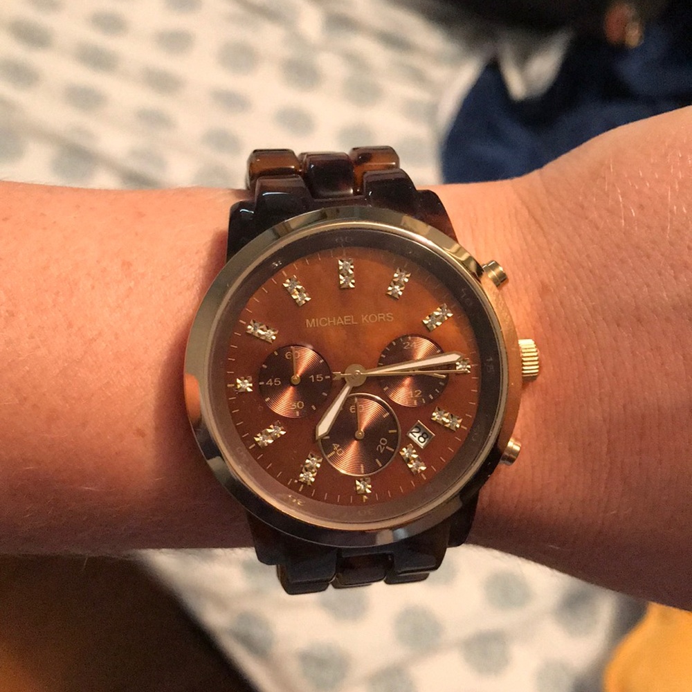 Tortoise Watch
